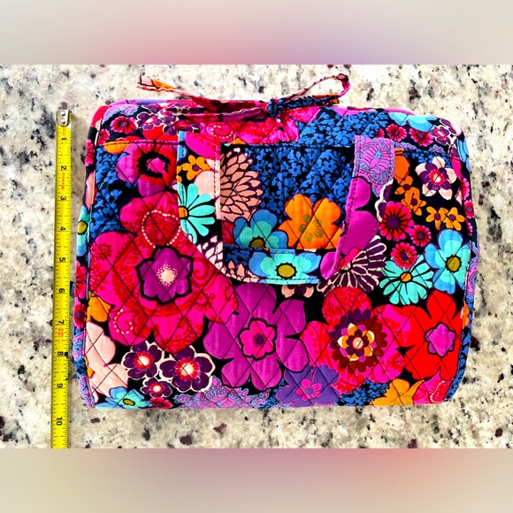 Vera Bradley Hanging Toiletry Organizer - Picture 5 of 10